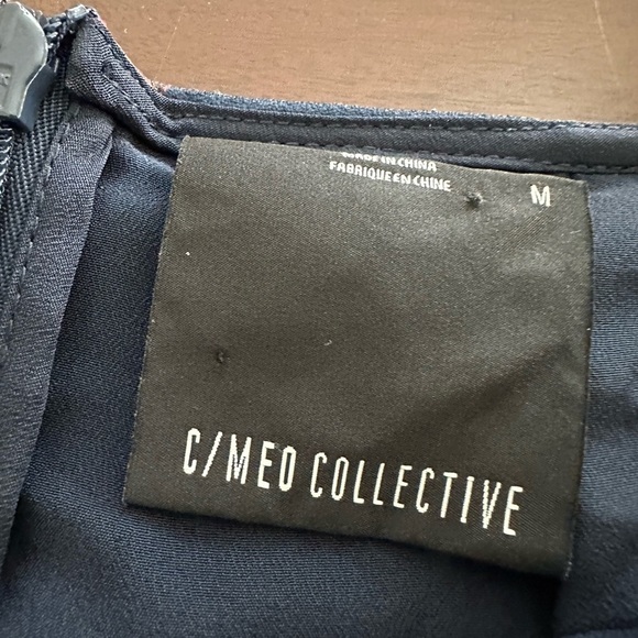 C/MEO Collective Fusion LS High Halter Neck Wide Sleeve Floral Dress Navy - Picture 7 of 11